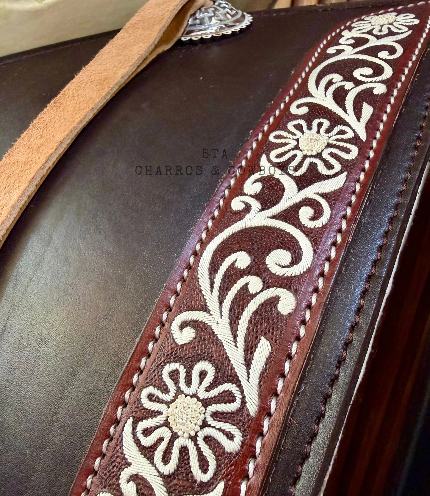 Montura Charra Piteado Original con Cantinas