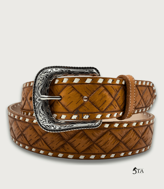 Cinto Cincelado a Mano y Correa de Chivo
