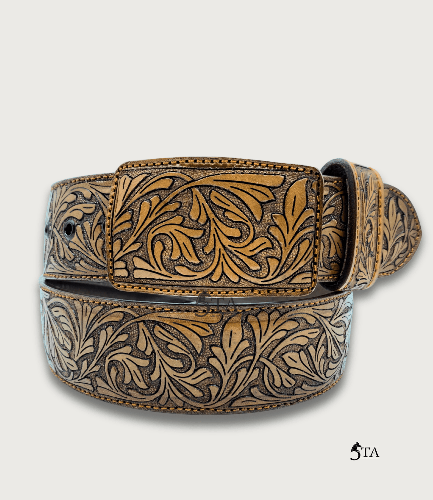 Cinto Láser y Cincelado a Mano