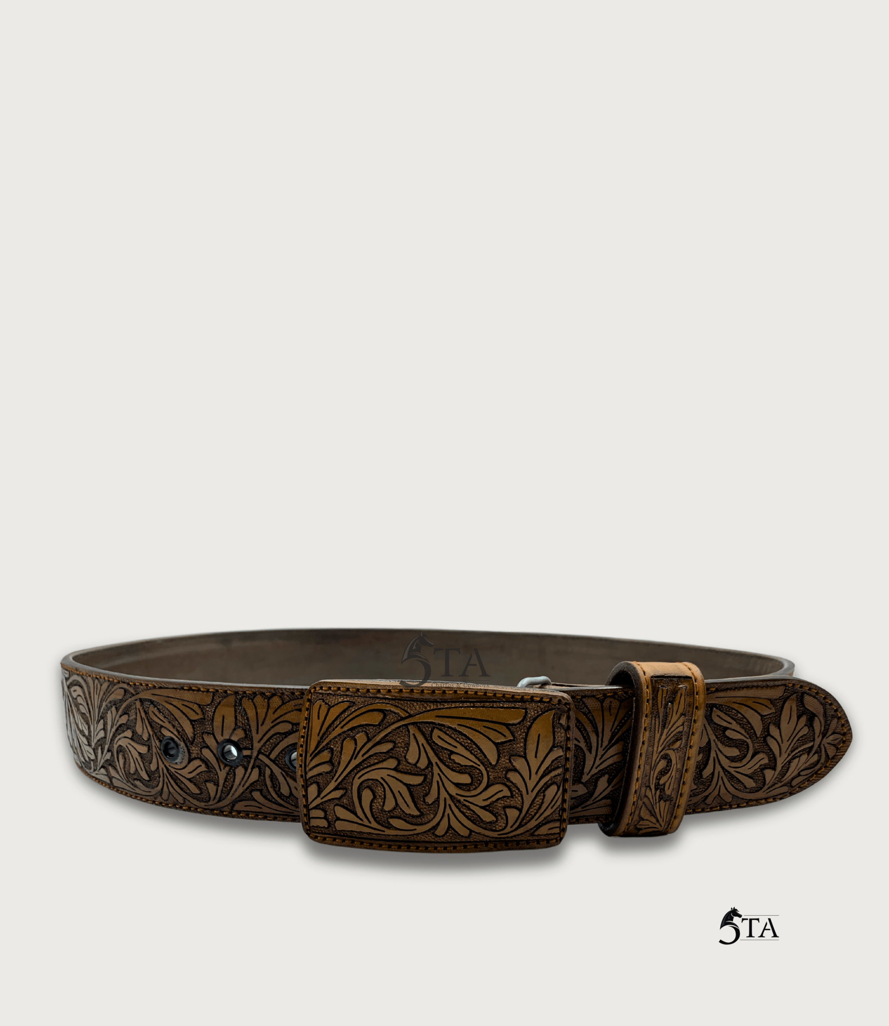 Cinto Láser y Cincelado a Mano