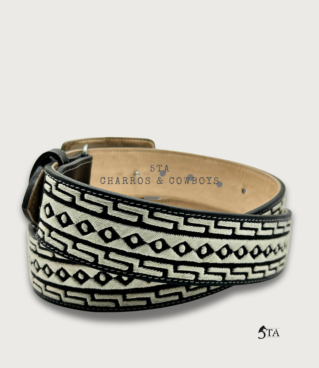 Cinto Piteado Original Media Greca y Diamante