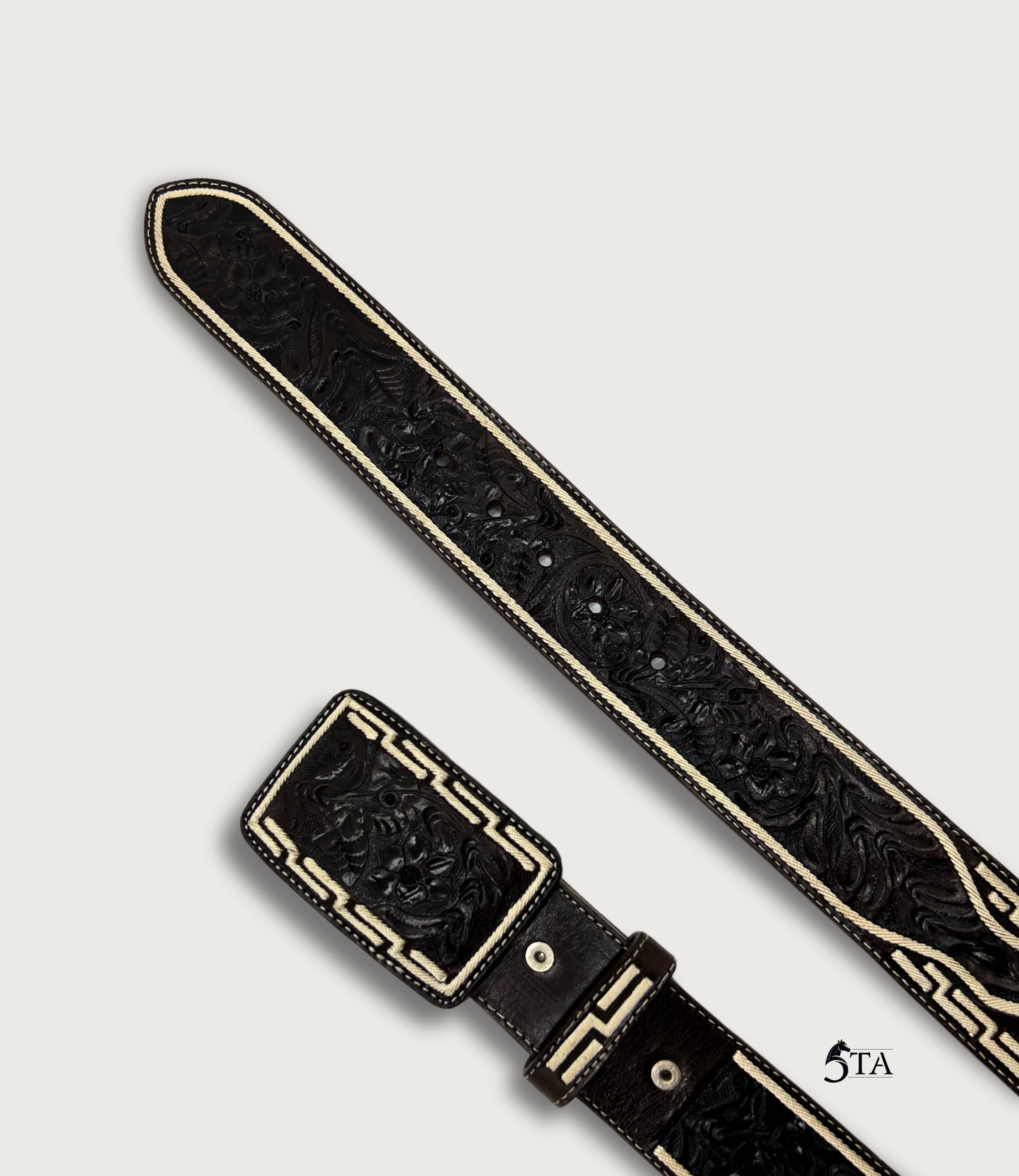 Cinto Texano Piteado Original y Cincelado a Mano