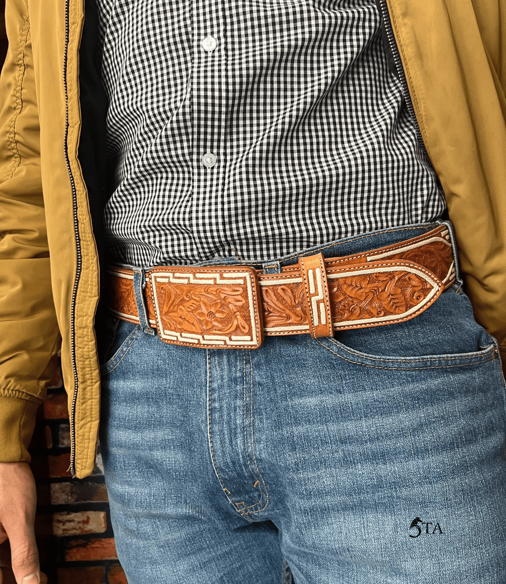 Cinto Texano Piteado Original y Cincelado a Mano