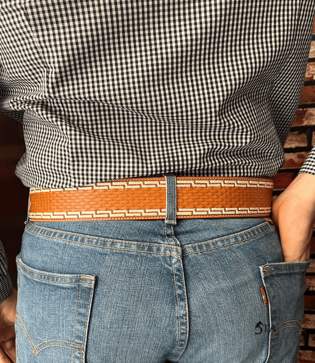 Cinto Texano Piteado Original y Cincelado a Mano