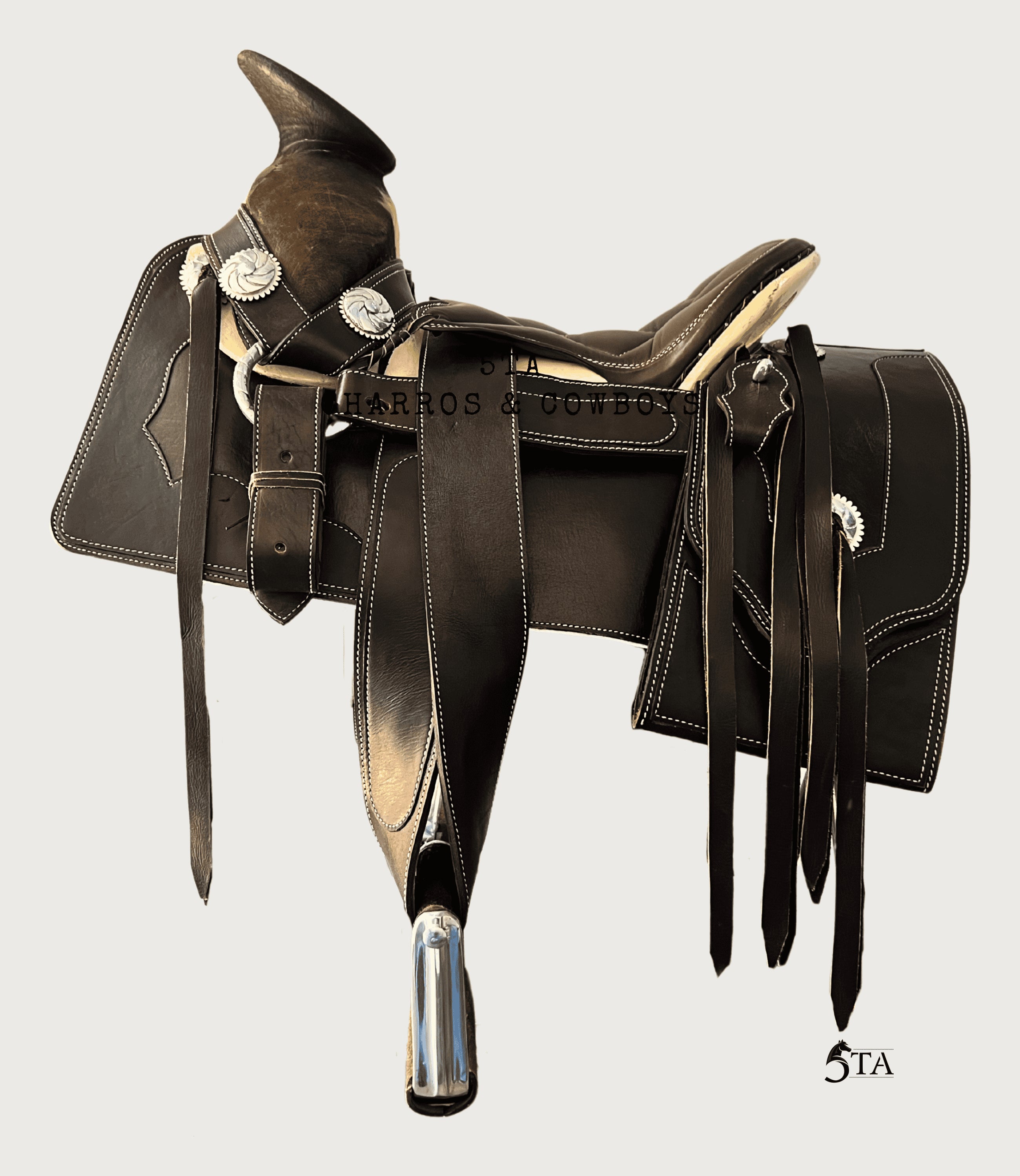 Montura Charra Cuadrada con Cantinas